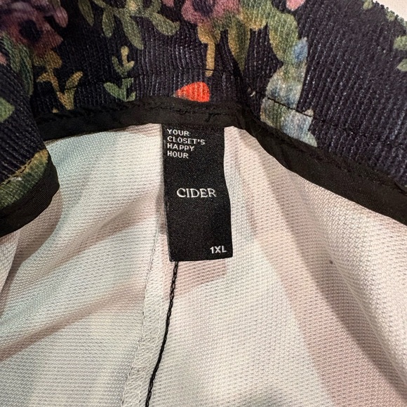 Cider Multicolor Floral Jumpsuit - Picture 5 of 5